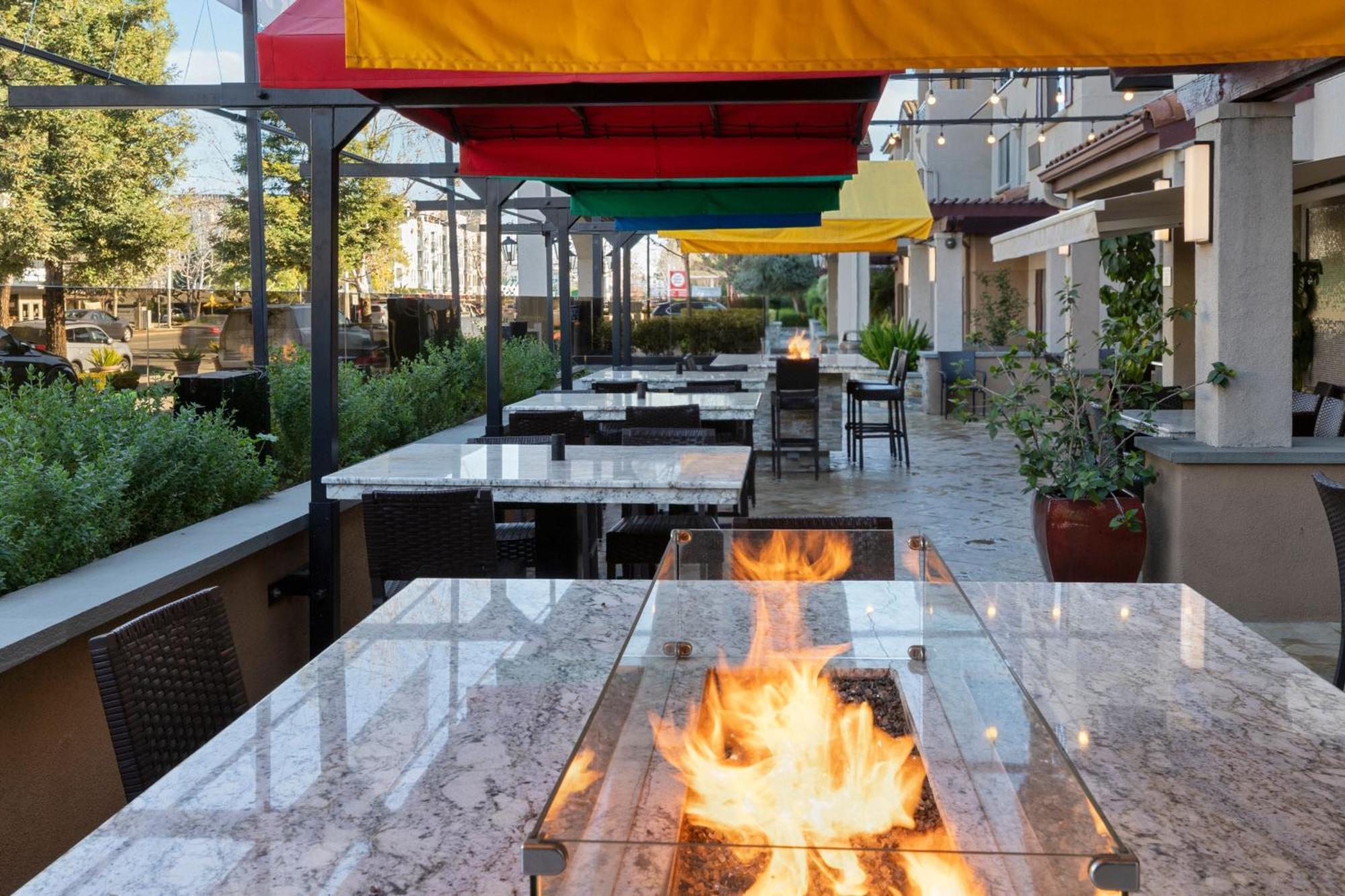 Courtyard Palo Alto Los Altos Exterior foto
